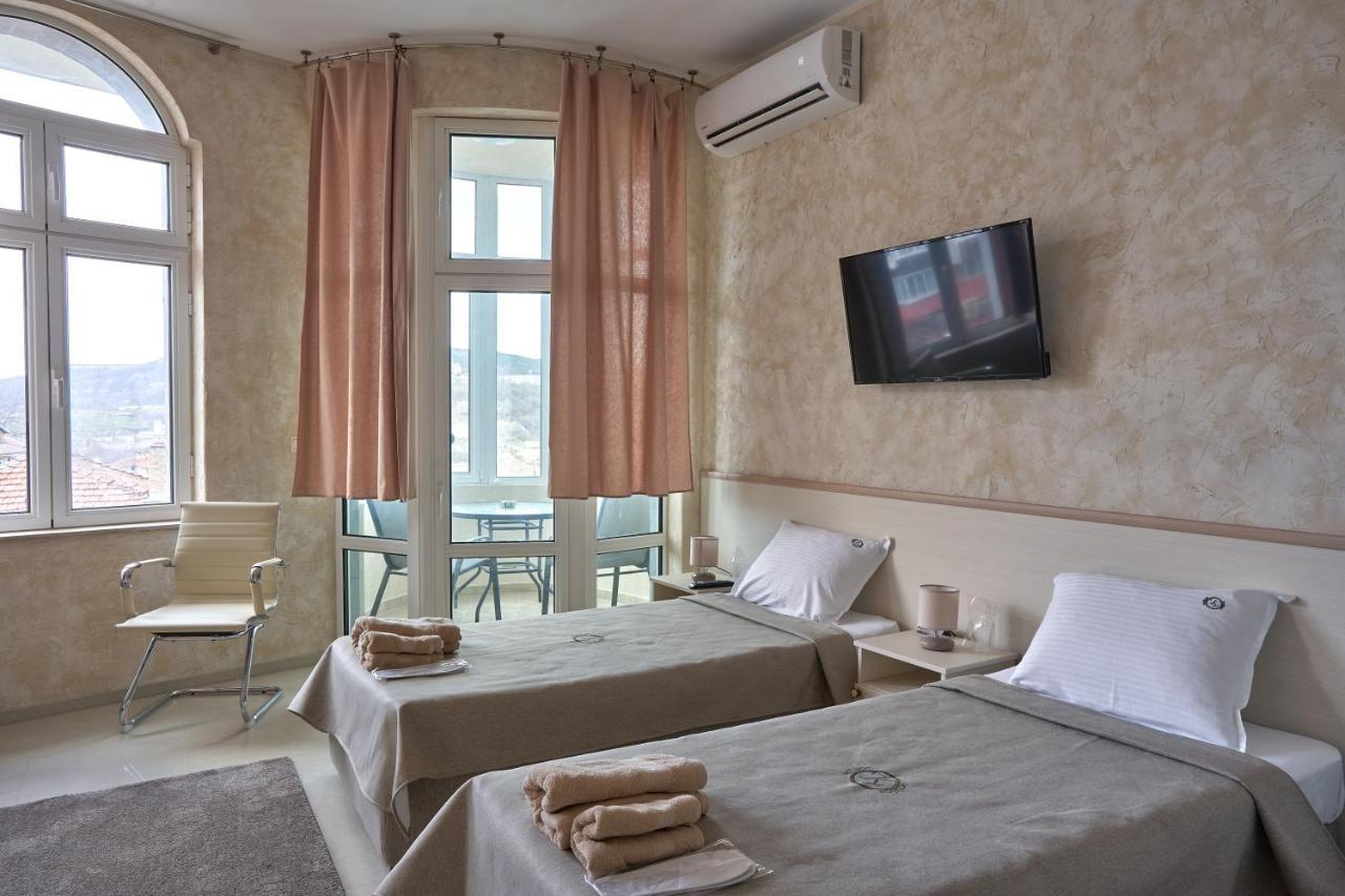 Hotel Kings View Veliko Tarnovo Exteriér fotografie