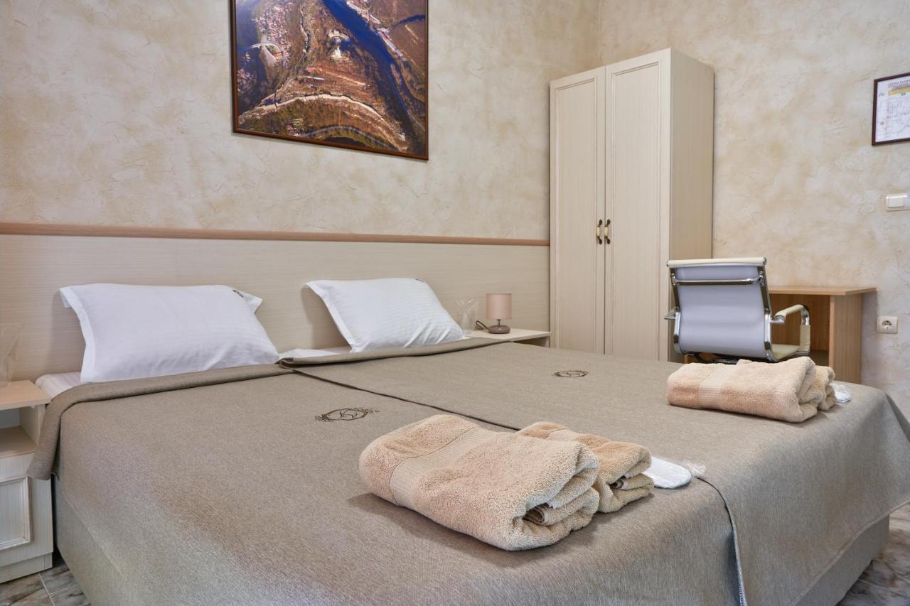 Hotel Kings View Veliko Tarnovo Exteriér fotografie